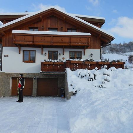 Margus Apartmány Oscadnica Esterno foto