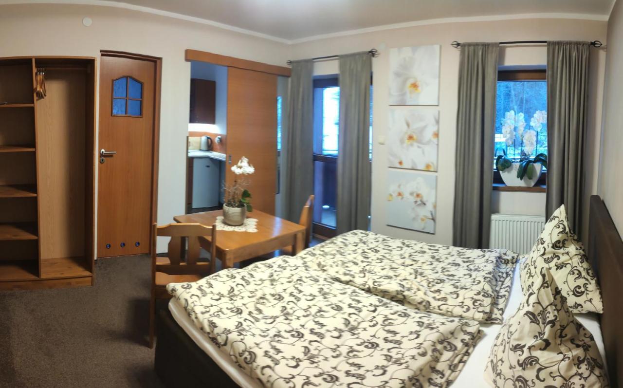 Margus Apartmány Oscadnica Esterno foto