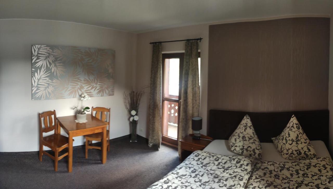 Margus Apartmány Oscadnica Esterno foto