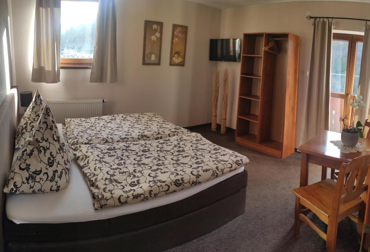 Margus Apartmány Oscadnica Esterno foto